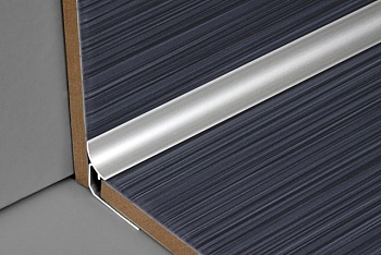 Профиль окантовочный д/плитки ПК06-9,2700-001