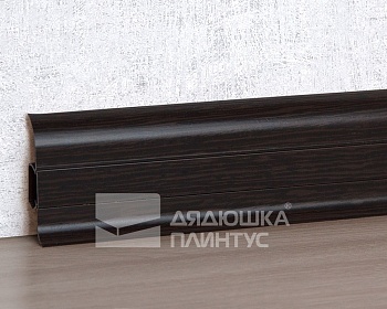 Плинтус ПВХ Волшебная палочка 2,5м 58мм 5818