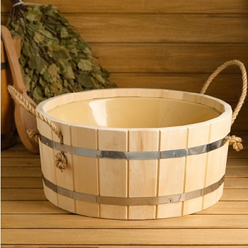 Таз 17л. д/бани с пластиковой вставкой