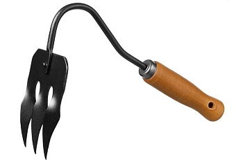 Грабли -рыхлит., 3-х зубые с дерев.ручкой 120*86*265мм, GRINDA